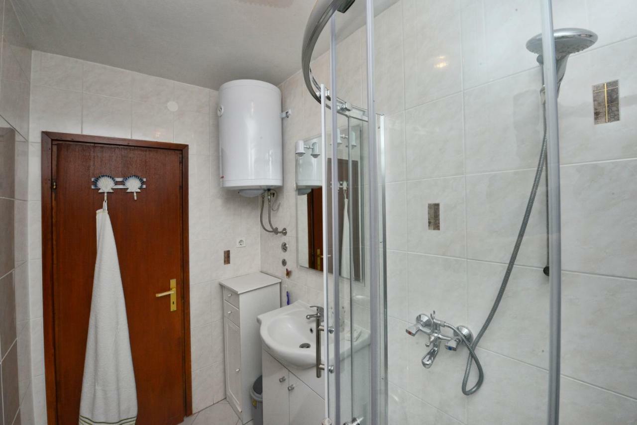 Apartment Kuki Poreč Kültér fotó